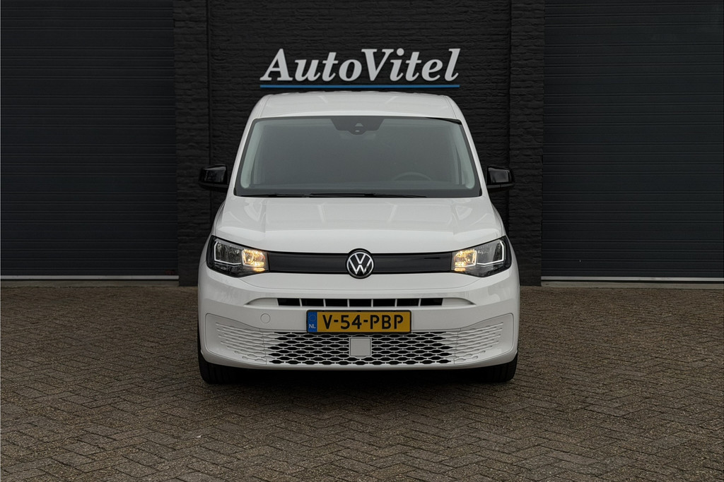 51683417-22.jpg