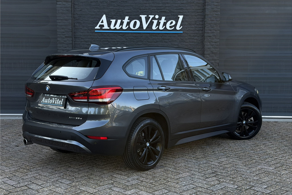 55097156-33.jpg