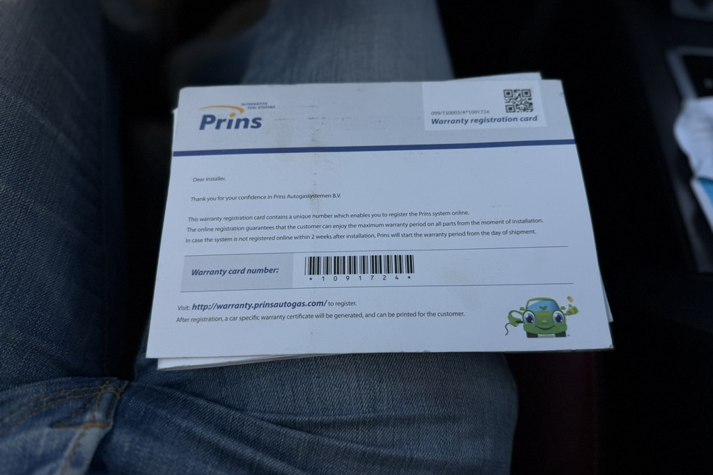 55644003-57.jpg