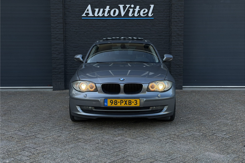 55915064-10.jpg