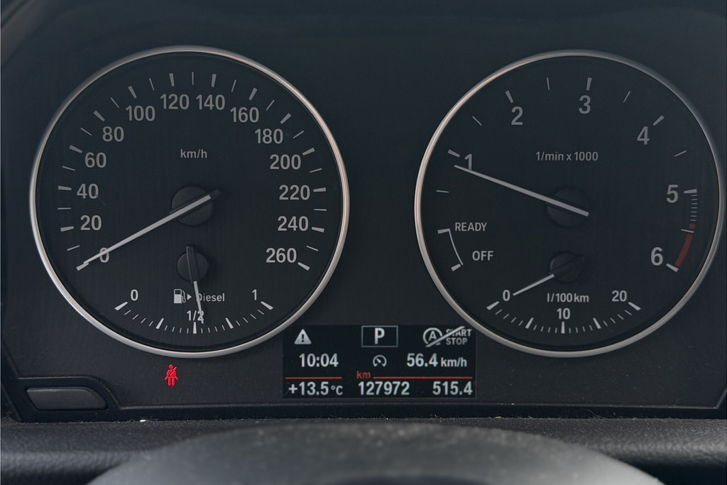 56967803-27.jpg