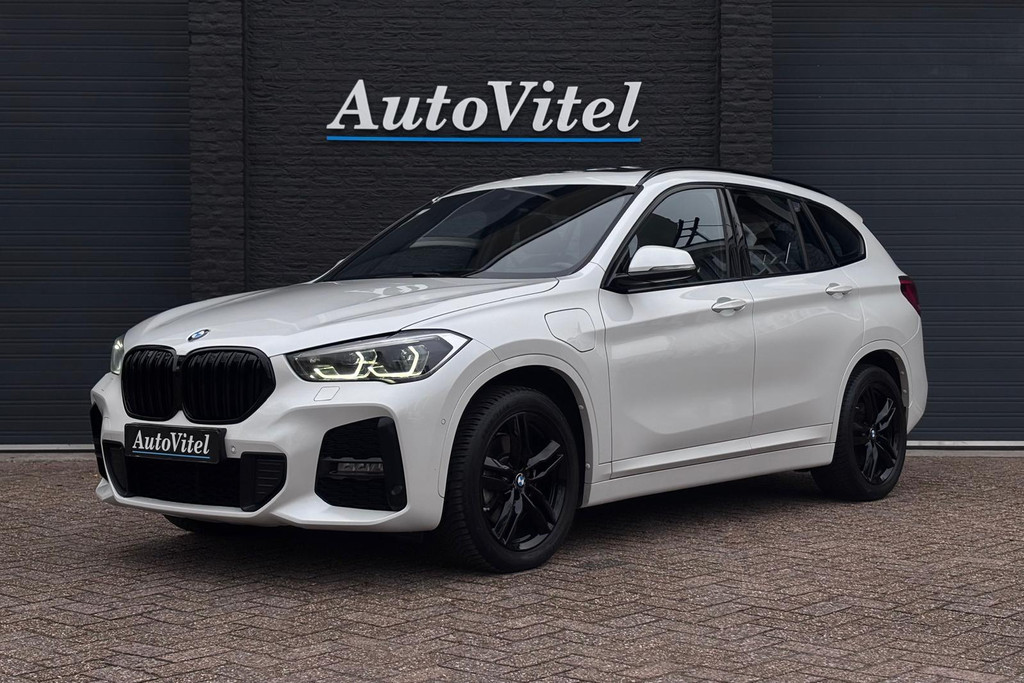 57761154